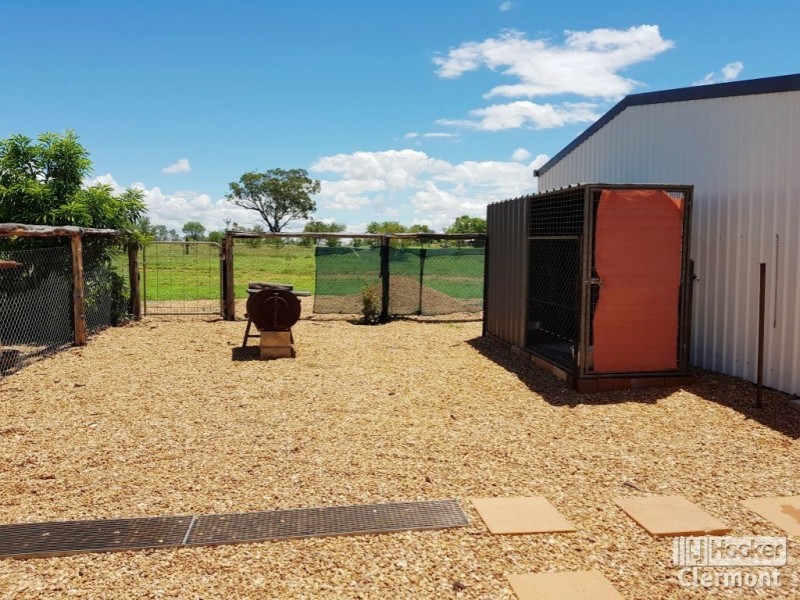 75 Melrose Drive, Clermont QLD 4721