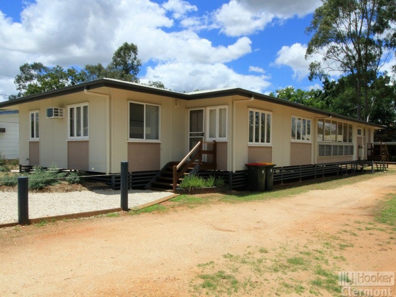 23 Monash Court, Clermont QLD 4721