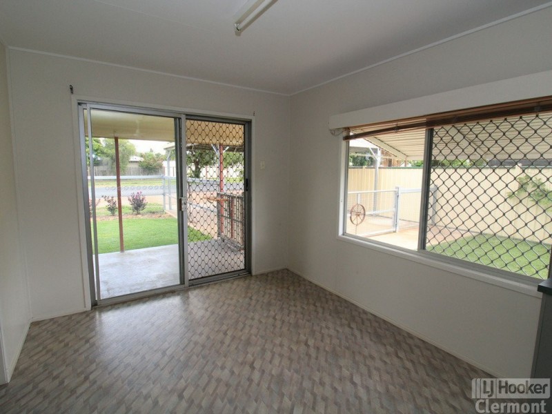 68 Tropic Street, Clermont QLD 4721