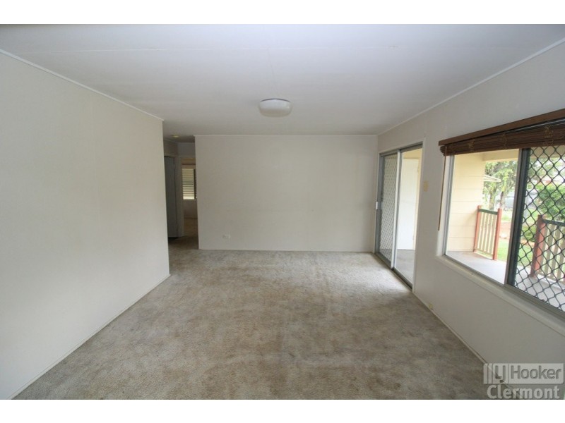 68 Tropic Street, Clermont QLD 4721