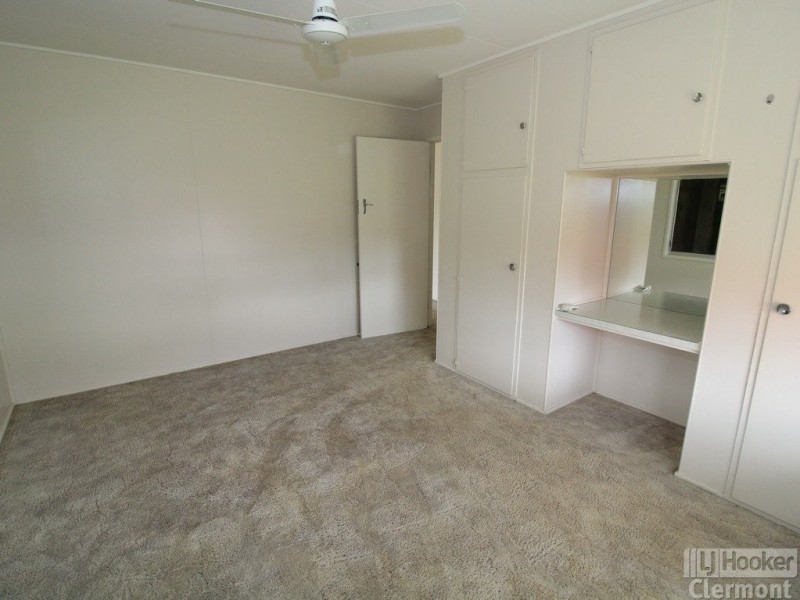 68 Tropic Street, Clermont QLD 4721