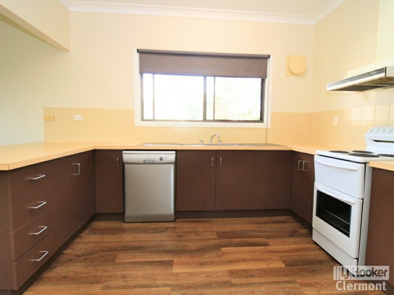 1 Carina Crescent, Clermont QLD 4721