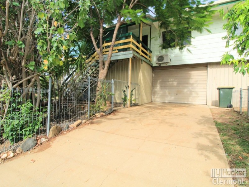 1 Carina Crescent, Clermont QLD 4721