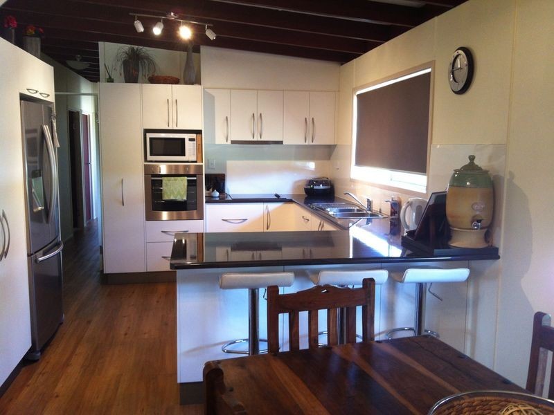 42 Hibernia Rd, Capella QLD 4723