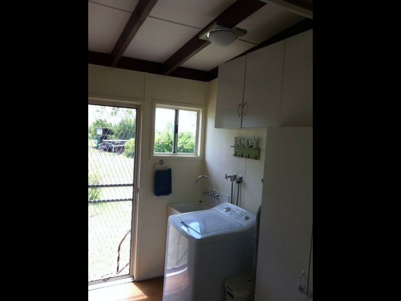 42 Hibernia Rd, Capella QLD 4723