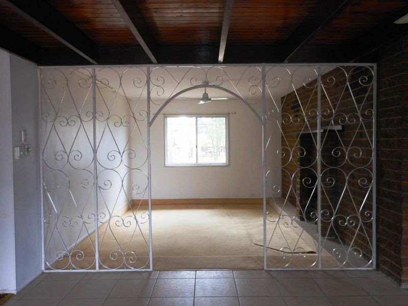 14 Karmoo Street, Clermont QLD 4721