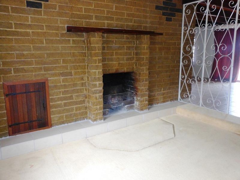 14 Karmoo Street, Clermont QLD 4721