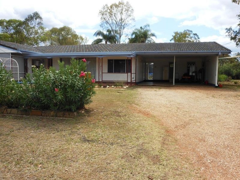 14 Karmoo Street, Clermont QLD 4721