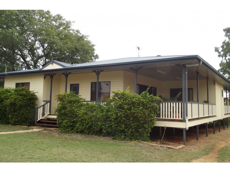 36 Douglass Street, Clermont QLD 4721