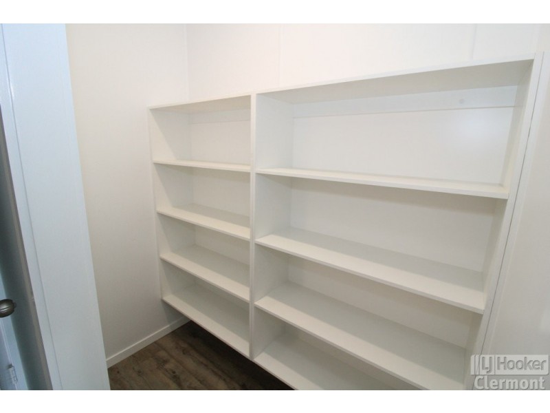 11 Beatty Street, Clermont QLD 4721