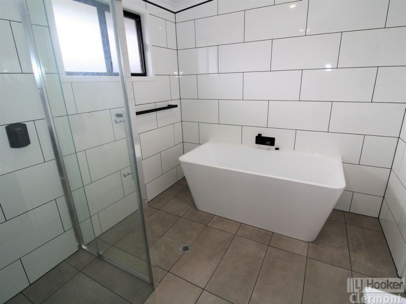 11 Beatty Street, Clermont QLD 4721