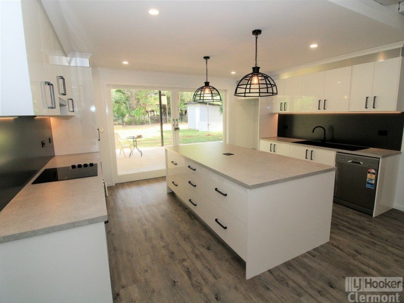 11 Beatty Street, Clermont QLD 4721