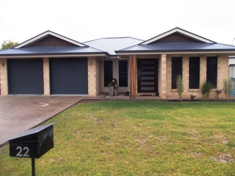 22 Mimosa Street, Clermont QLD 4721