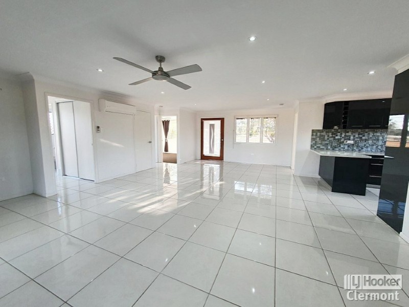 18 Nugget Lane, Clermont QLD 4721