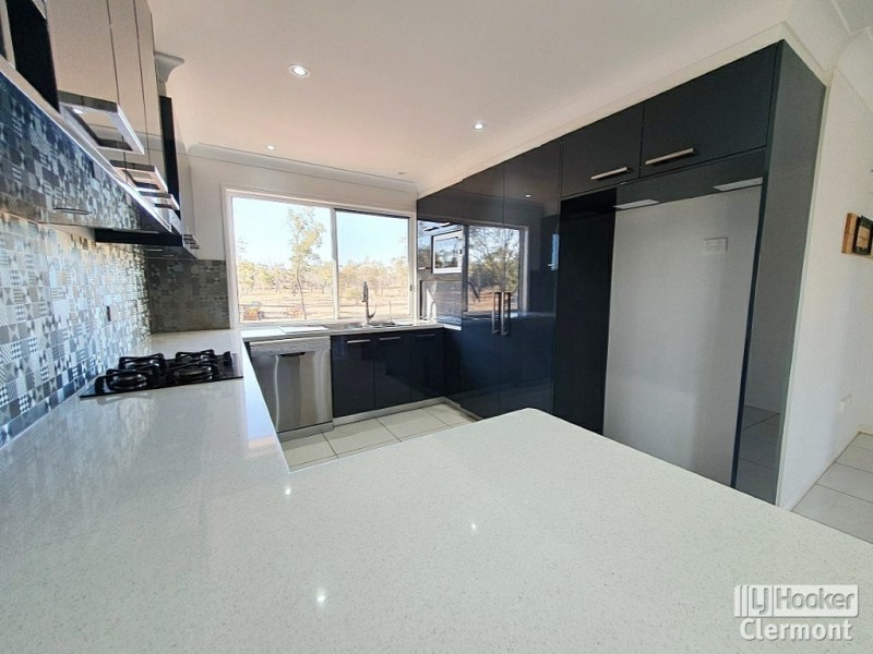 18 Nugget Lane, Clermont QLD 4721