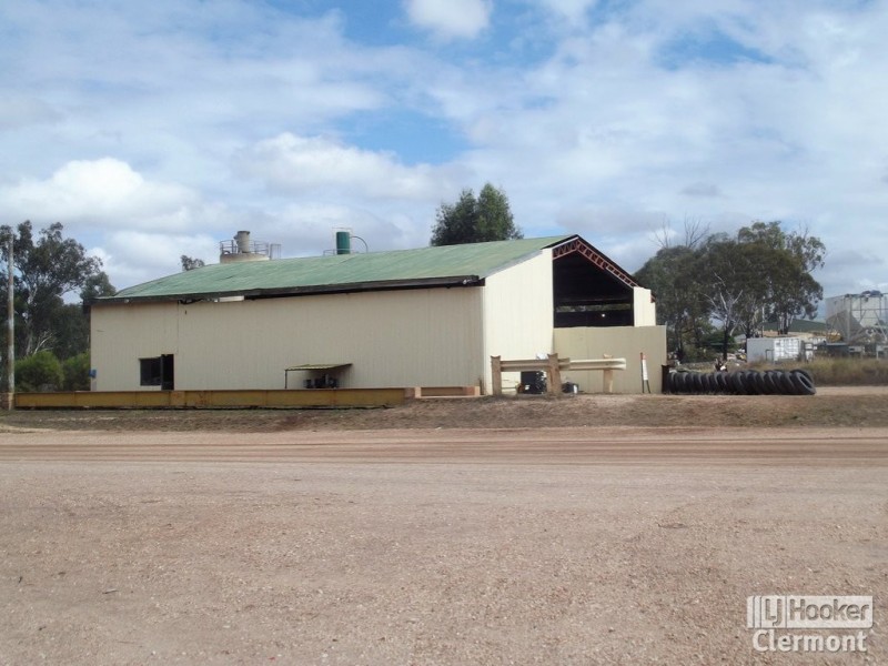 2 Gregory Lane, Clermont QLD 4721