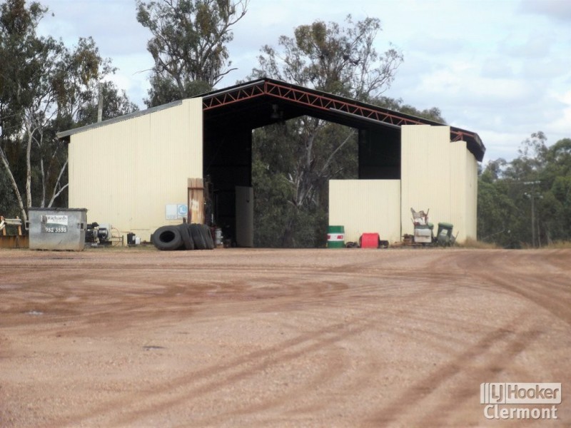 2 Gregory Lane, Clermont QLD 4721