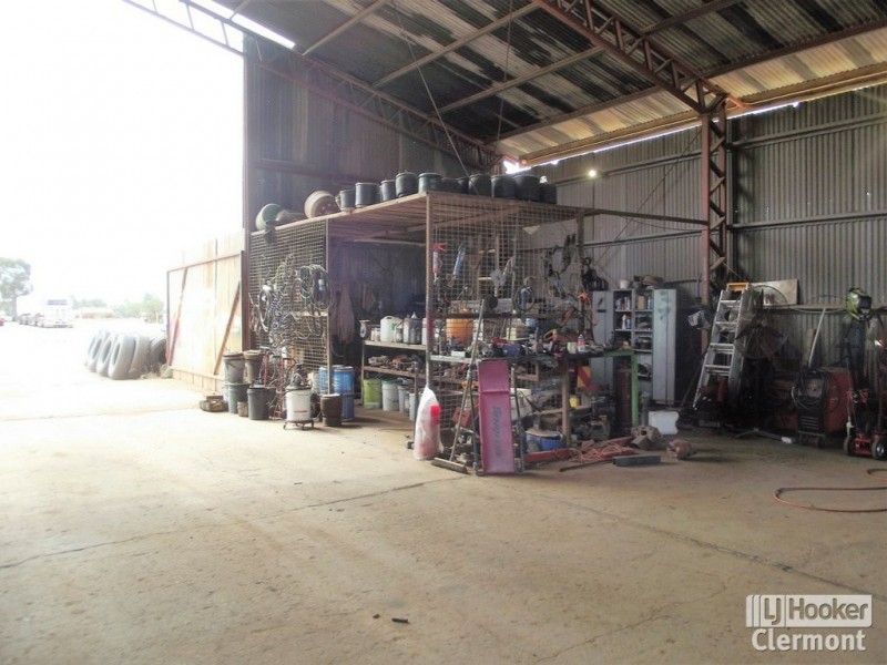 2 Gregory Lane, Clermont QLD 4721