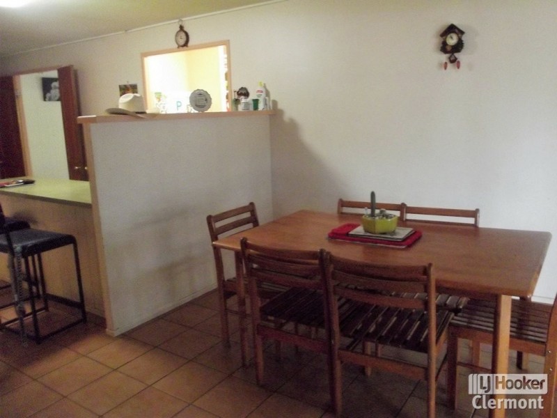 2 Gregory Lane, Clermont QLD 4721