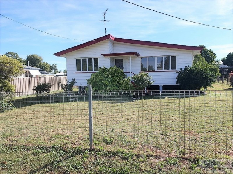 52 French Street, Clermont QLD 4721