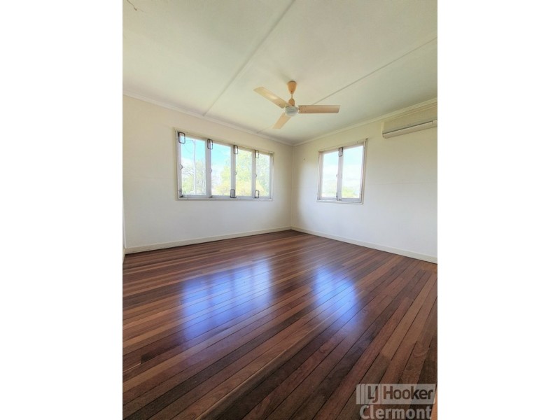 52 French Street, Clermont QLD 4721