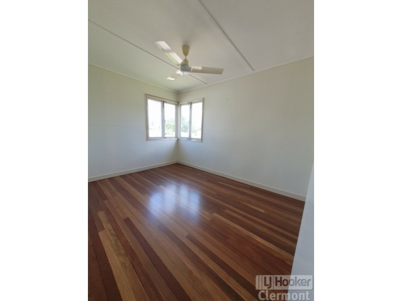 52 French Street, Clermont QLD 4721