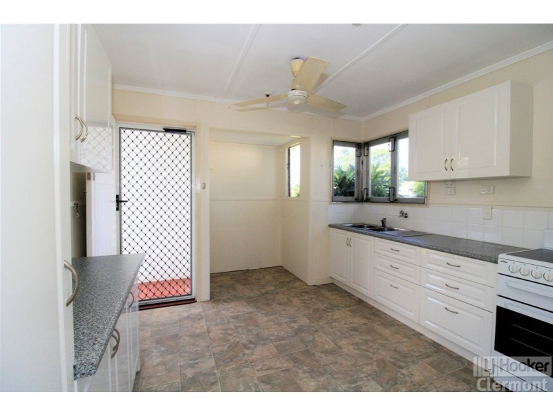 52 French Street, Clermont QLD 4721