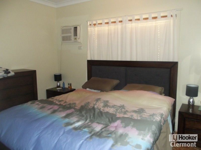1 Carina Crescent, Clermont QLD 4721