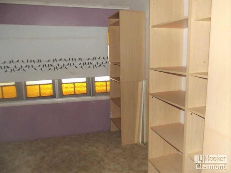 28 Mimosa Street, Clermont QLD 4721