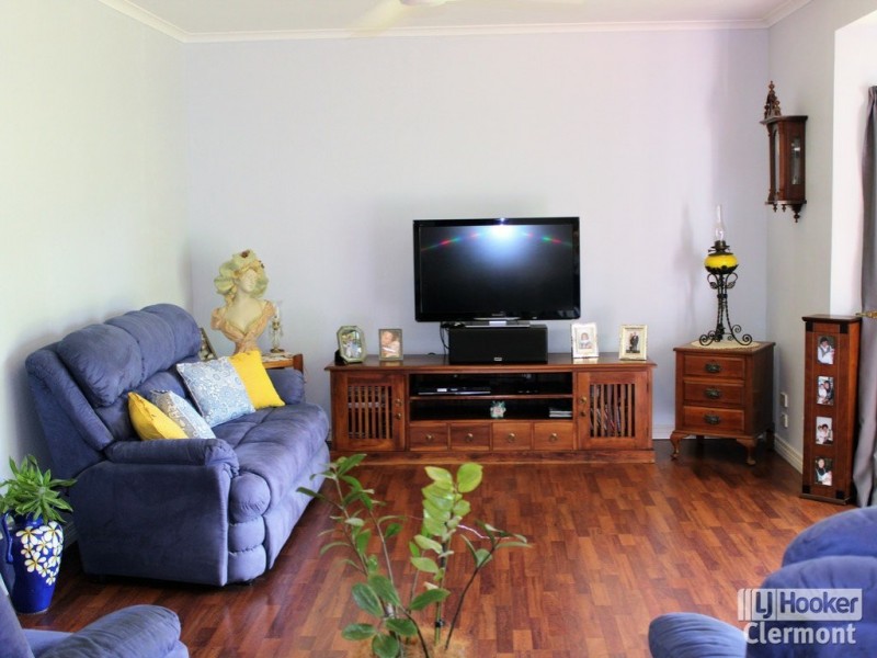 16 Blamey Street, Clermont QLD 4721