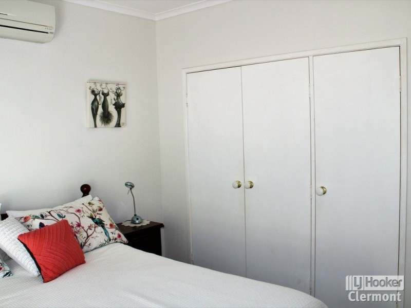 16 Blamey Street, Clermont QLD 4721