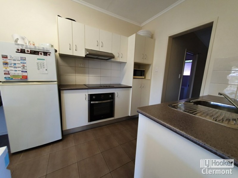 Unit 3/6 East Lane, Clermont QLD 4721