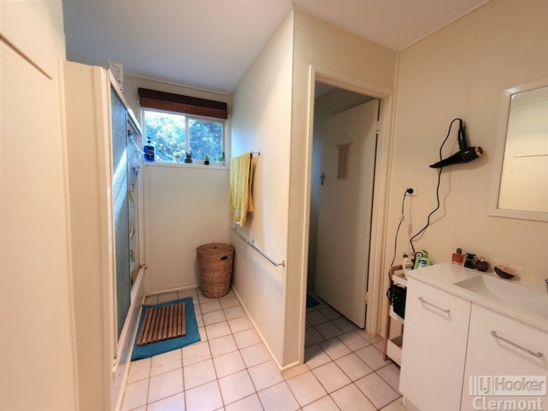 2 Francis Street, Clermont QLD 4721