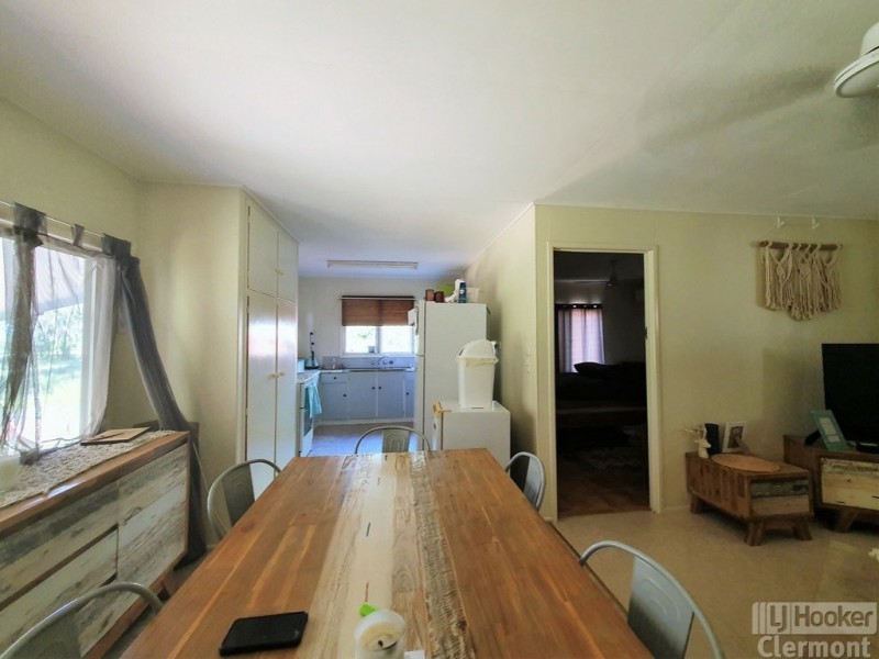 2 Francis Street, Clermont QLD 4721