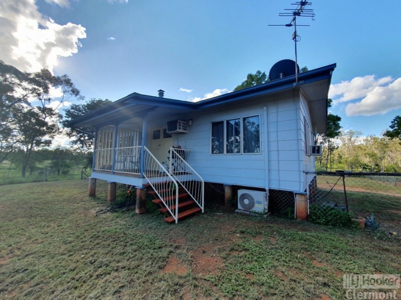 2 Francis Street, Clermont QLD 4721