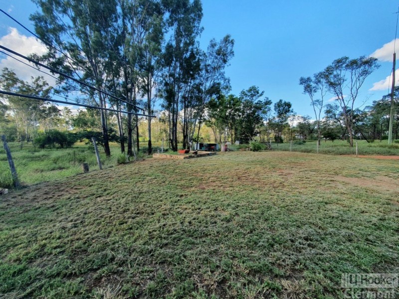 2 Francis Street, Clermont QLD 4721