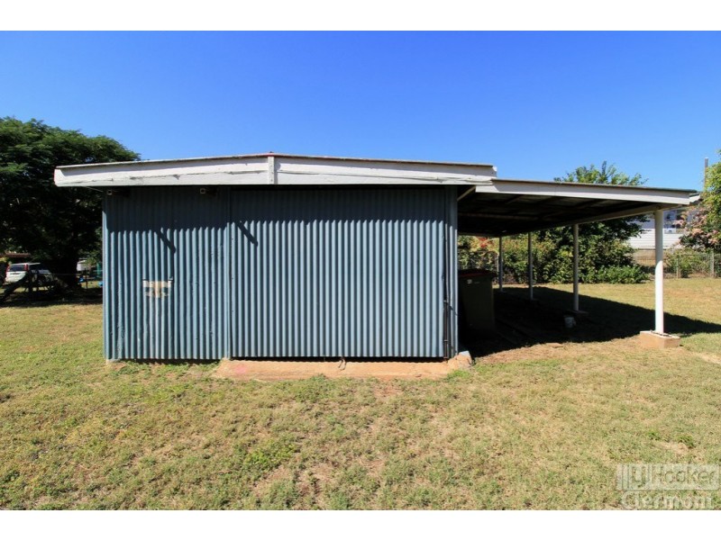 52 Mimosa Street, Clermont QLD 4721