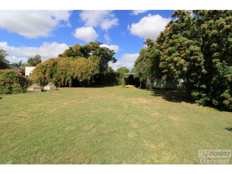 19 Sirius Street, Clermont QLD 4721