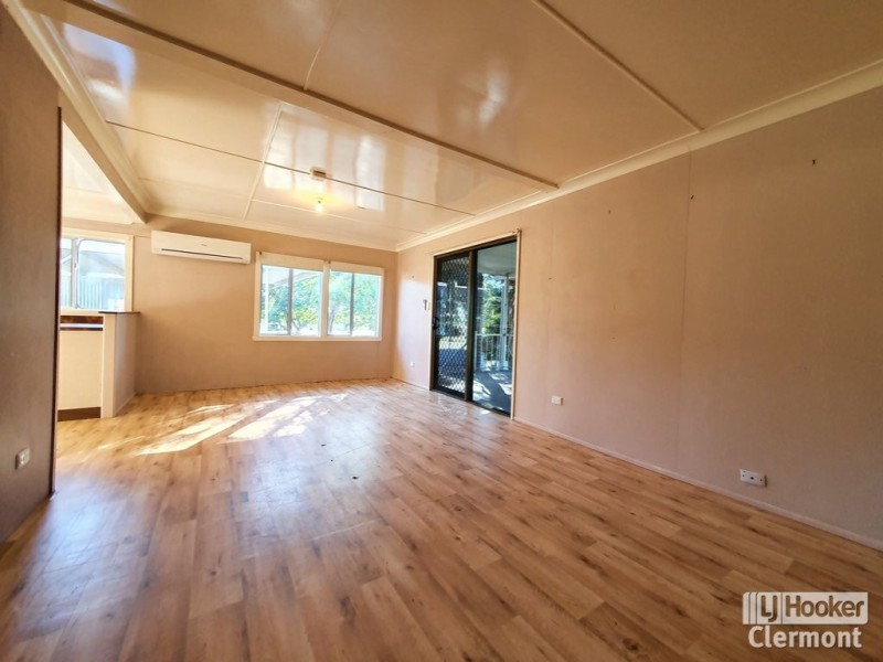 80 Tropic Street, Clermont QLD 4721