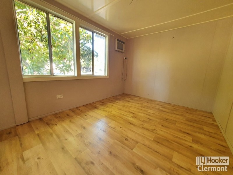 80 Tropic Street, Clermont QLD 4721