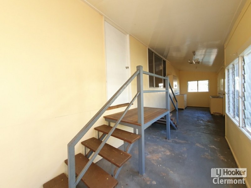 80 Tropic Street, Clermont QLD 4721