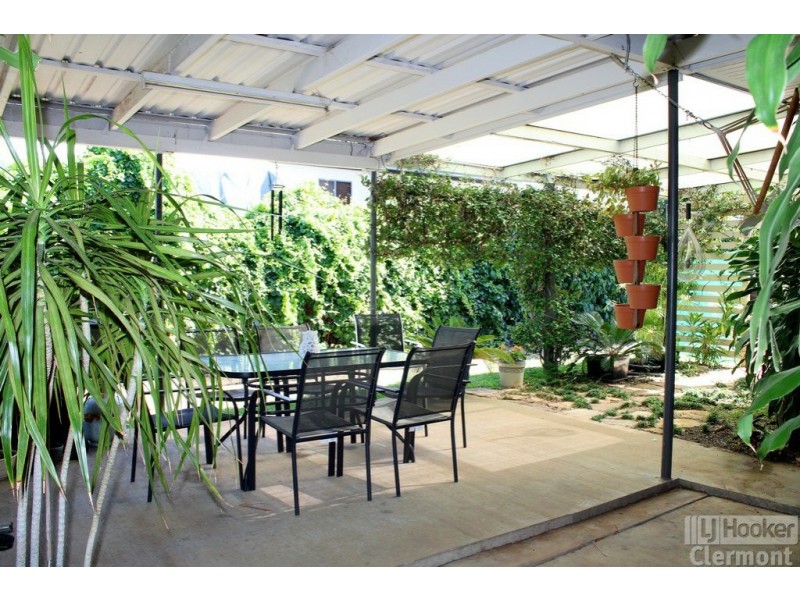 63 Carina Crescent, Clermont QLD 4721