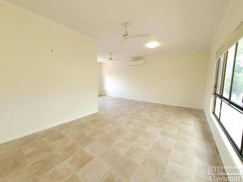 63 Carina Crescent, Clermont QLD 4721