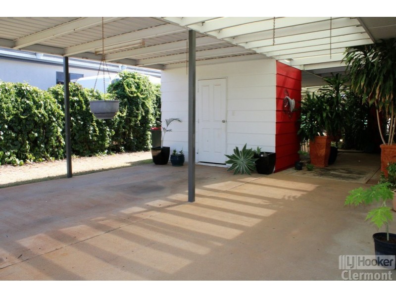 63 Carina Crescent, Clermont QLD 4721