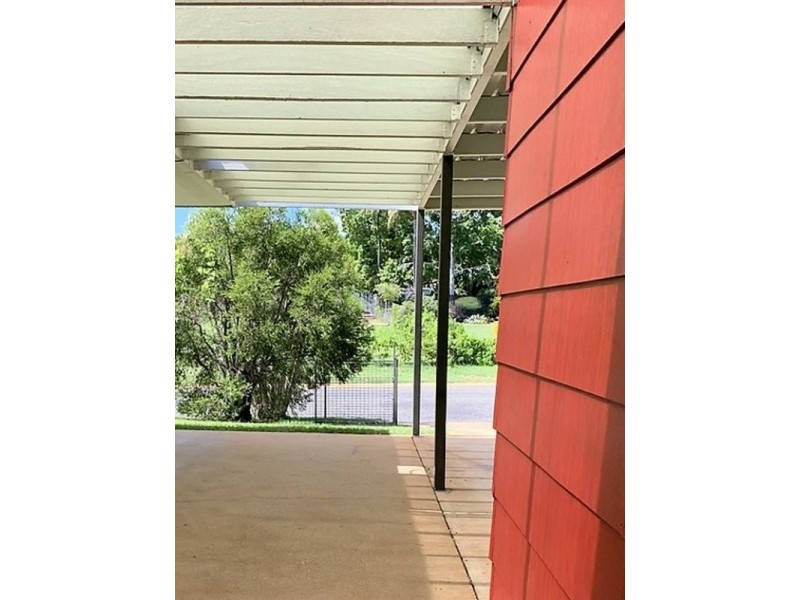 63 Carina Crescent, Clermont QLD 4721