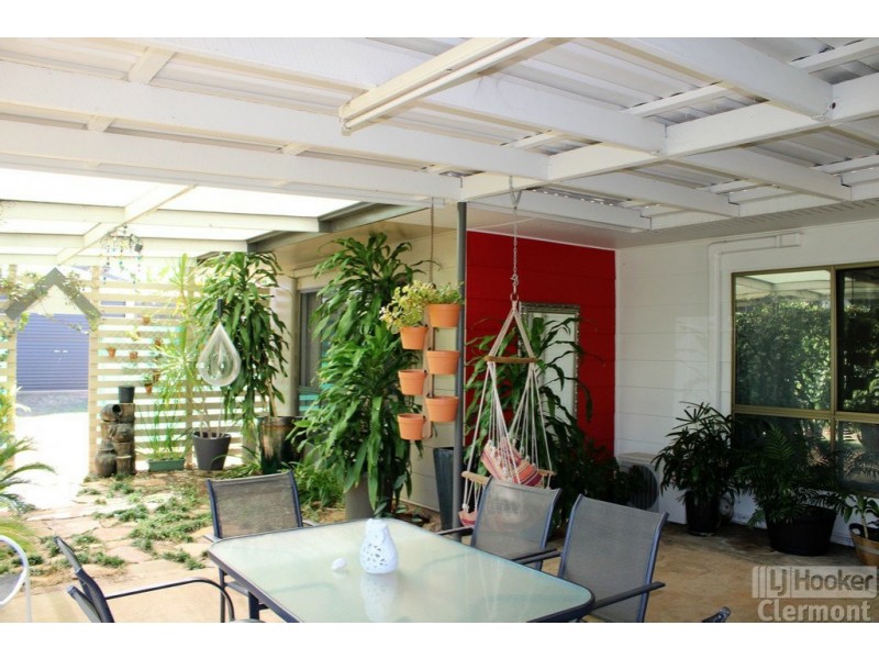 63 Carina Crescent, Clermont QLD 4721