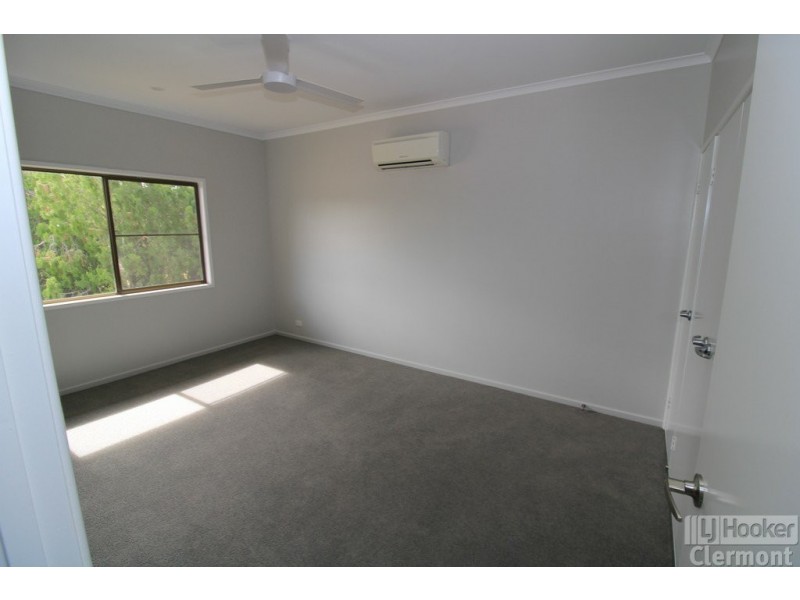 9 Lime Street, Clermont QLD 4721