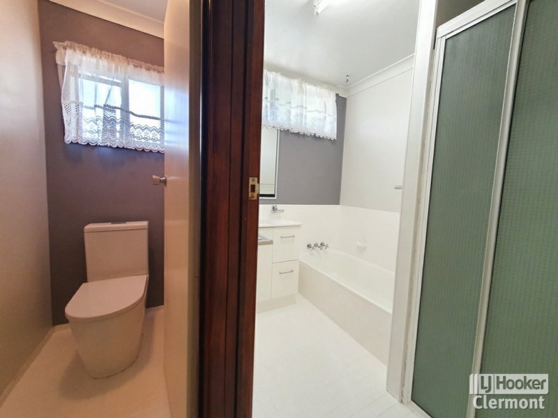 31 Haig Street, Clermont QLD 4721