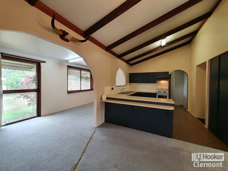 31 Haig Street, Clermont QLD 4721