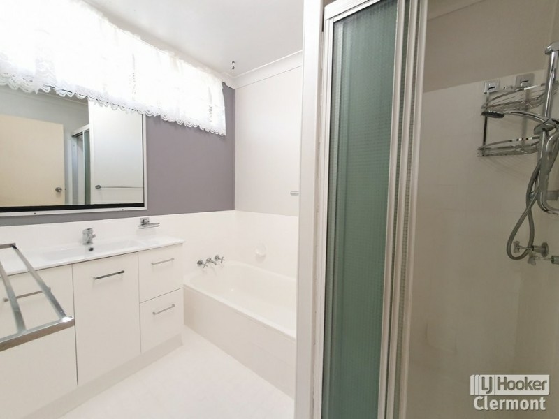 31 Haig Street, Clermont QLD 4721